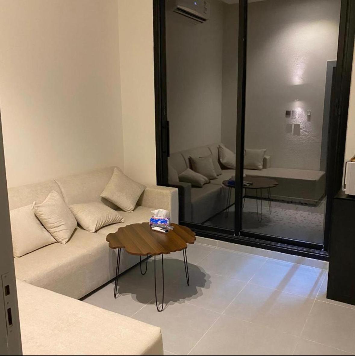Apartment شقة مميزة وأنيقة بحي الملقا *